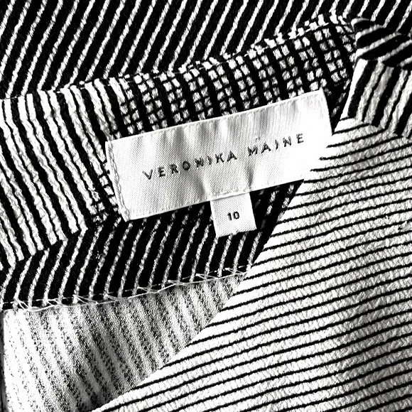 VERONIKA MAINE Patch Style Stripes Blouse - Picture 7 of 7